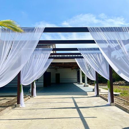 Kanza Beach Inn Marang Ngoại thất bức ảnh