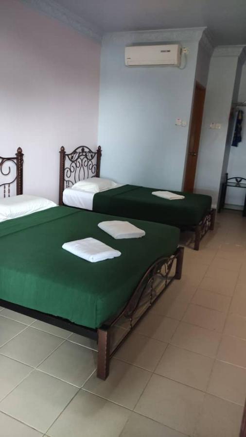 Kanza Beach Inn Marang Ngoại thất bức ảnh